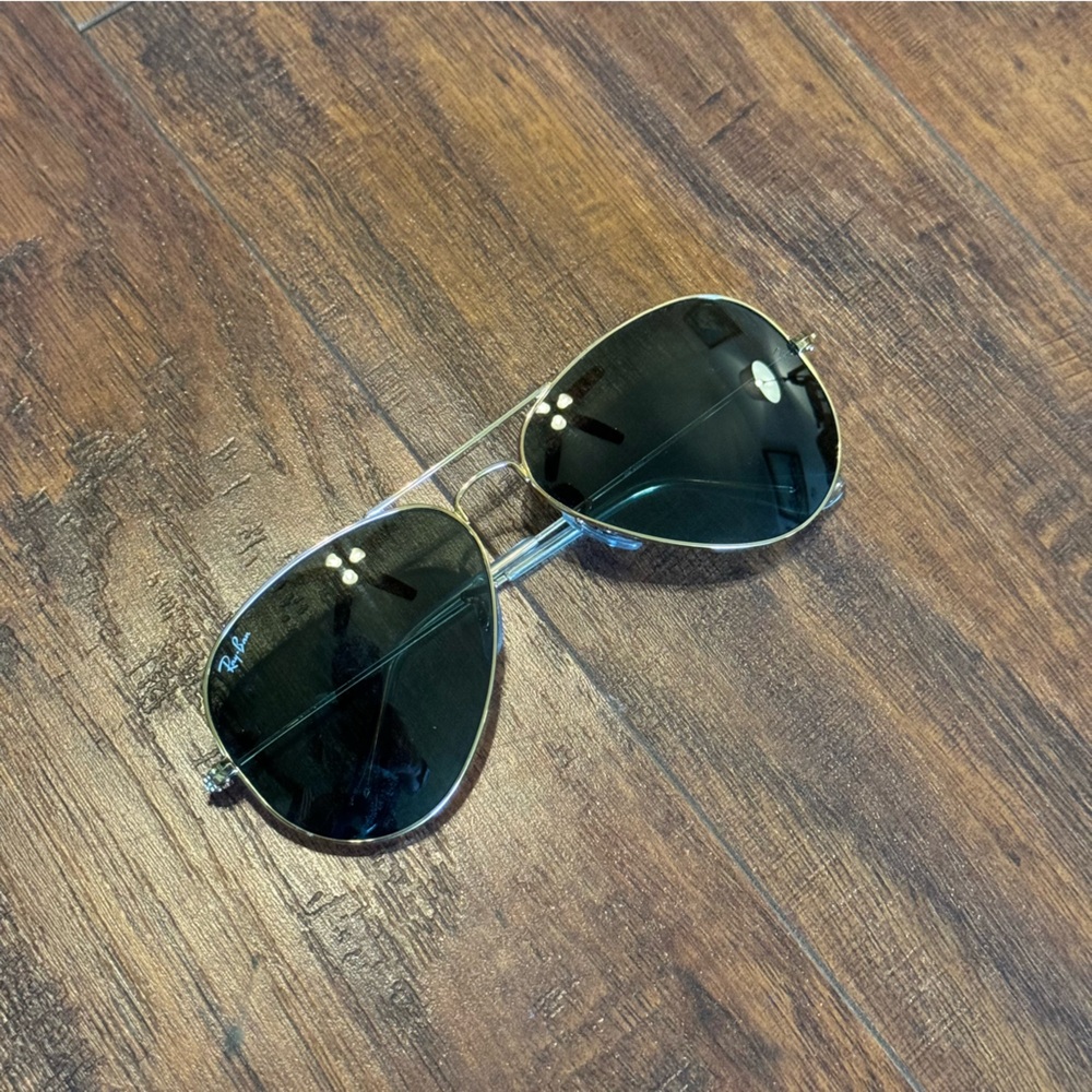 Ray Ban RB3025 Aviator Classic Gold with Green Lens